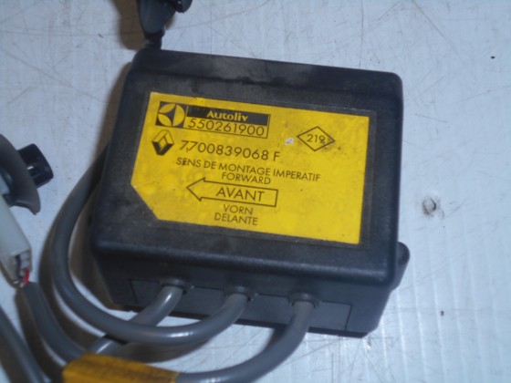 Modulo Comando Airbag Renault Clio 1994 MCA1